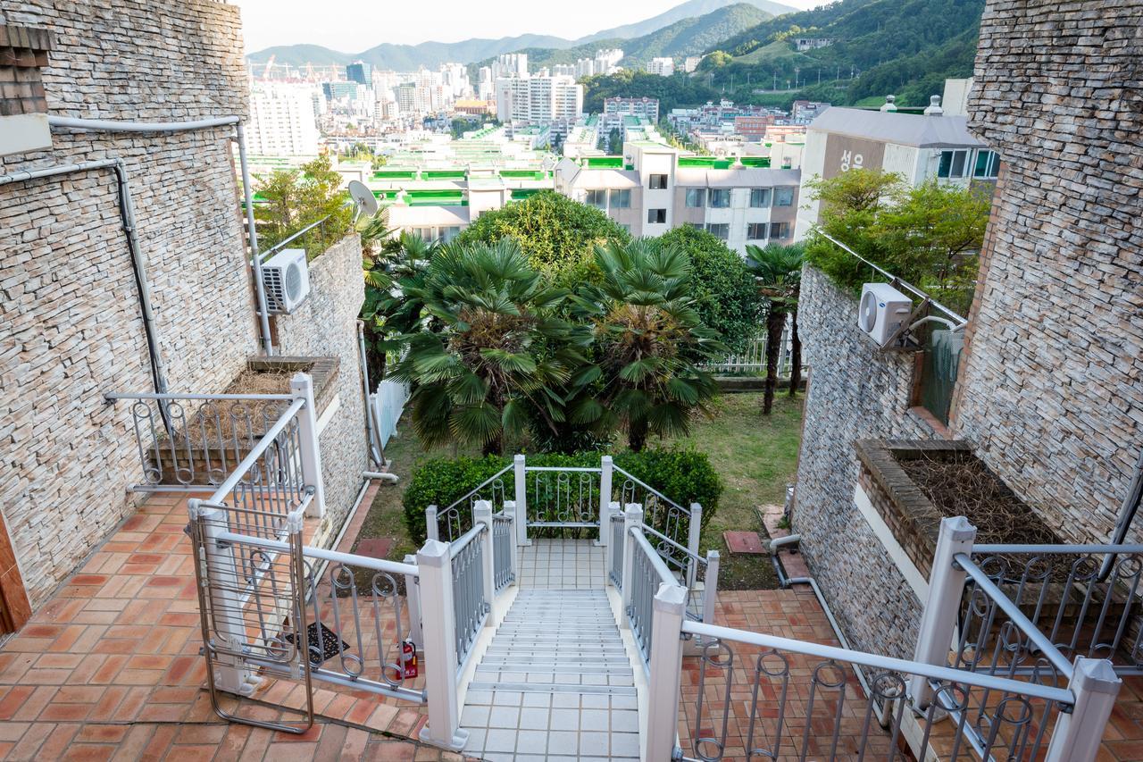 Home Fourest Resort جيوجي المظهر الخارجي الصورة